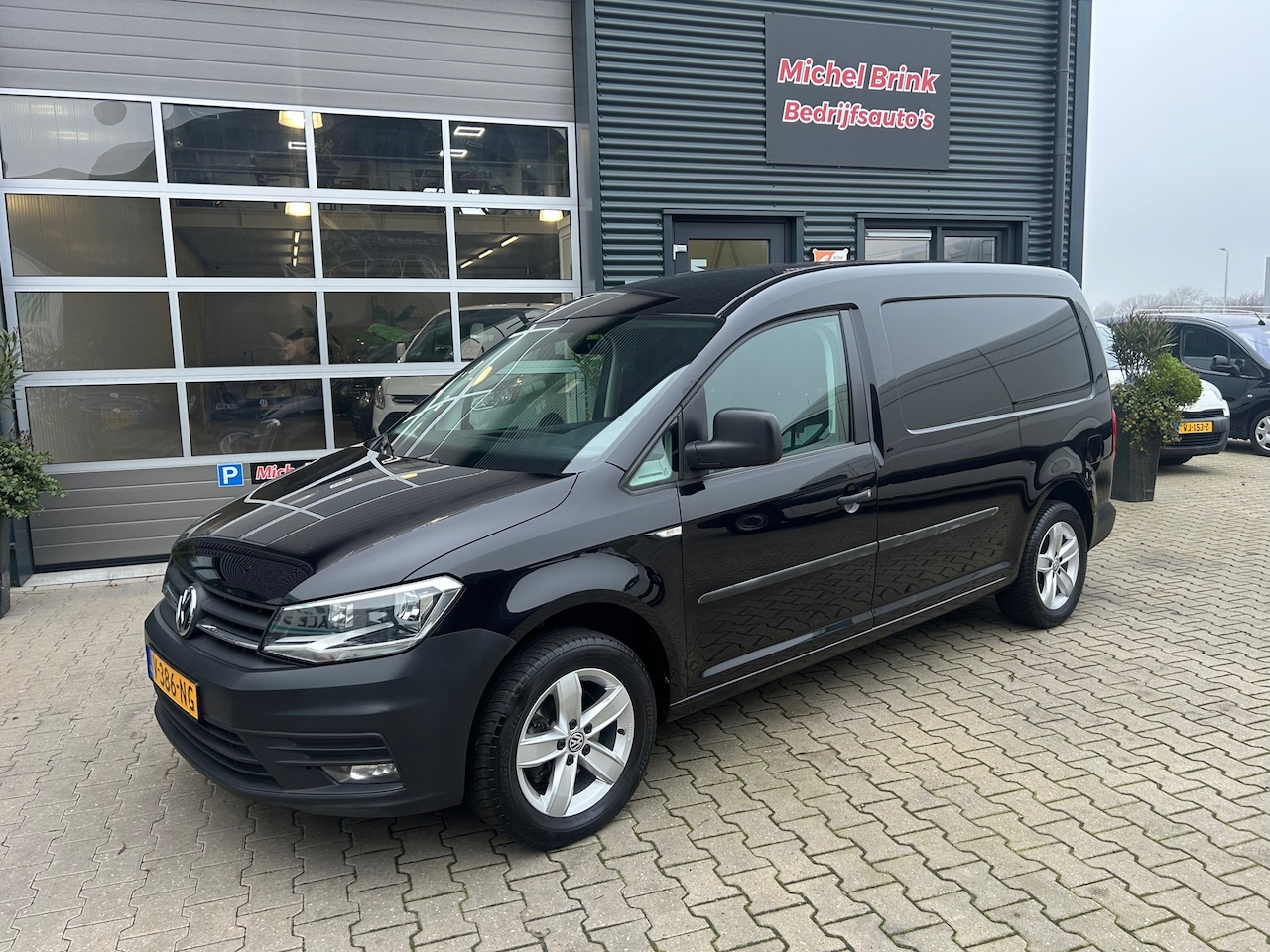 Volkswagen Caddy Maxi - 2.0 TDI Airco Navi Marge Auto - AutoWereld.nl