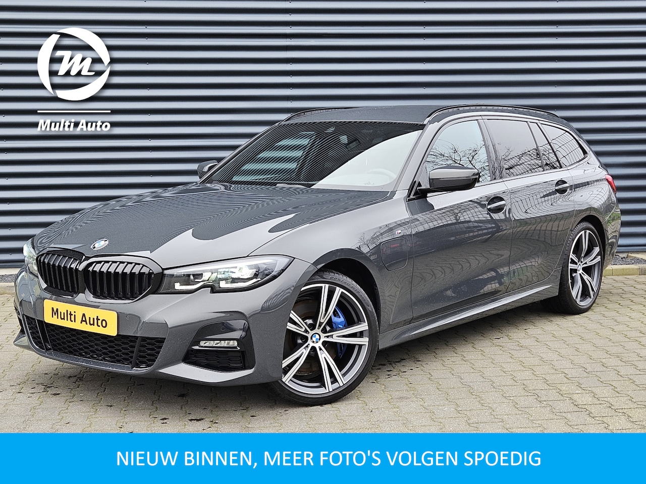 BMW 3-serie Touring - 330e M Sport Plug In Hybrid Dealer O.H Dravitgrau PHEV | Alcantara Sportstoelen Verwarmd | - AutoWereld.nl