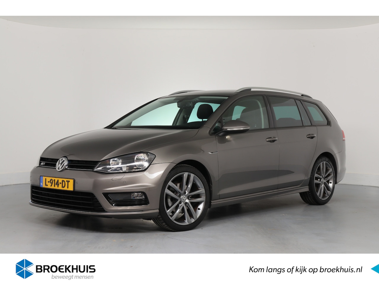 Volkswagen Golf Variant - 1.2 TSI Connected Series R-line | Navi | Clima | Stoelverwarming | Cruise Control | Parkee - AutoWereld.nl