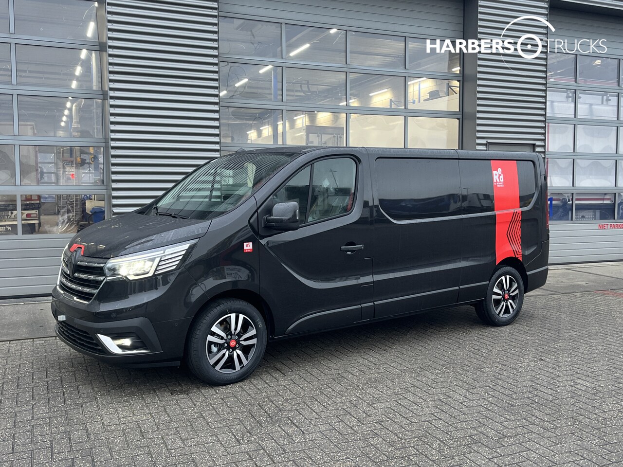 Renault Trafic - L2H1 150PK Automaat Carplay, Klima, Camera - AutoWereld.nl