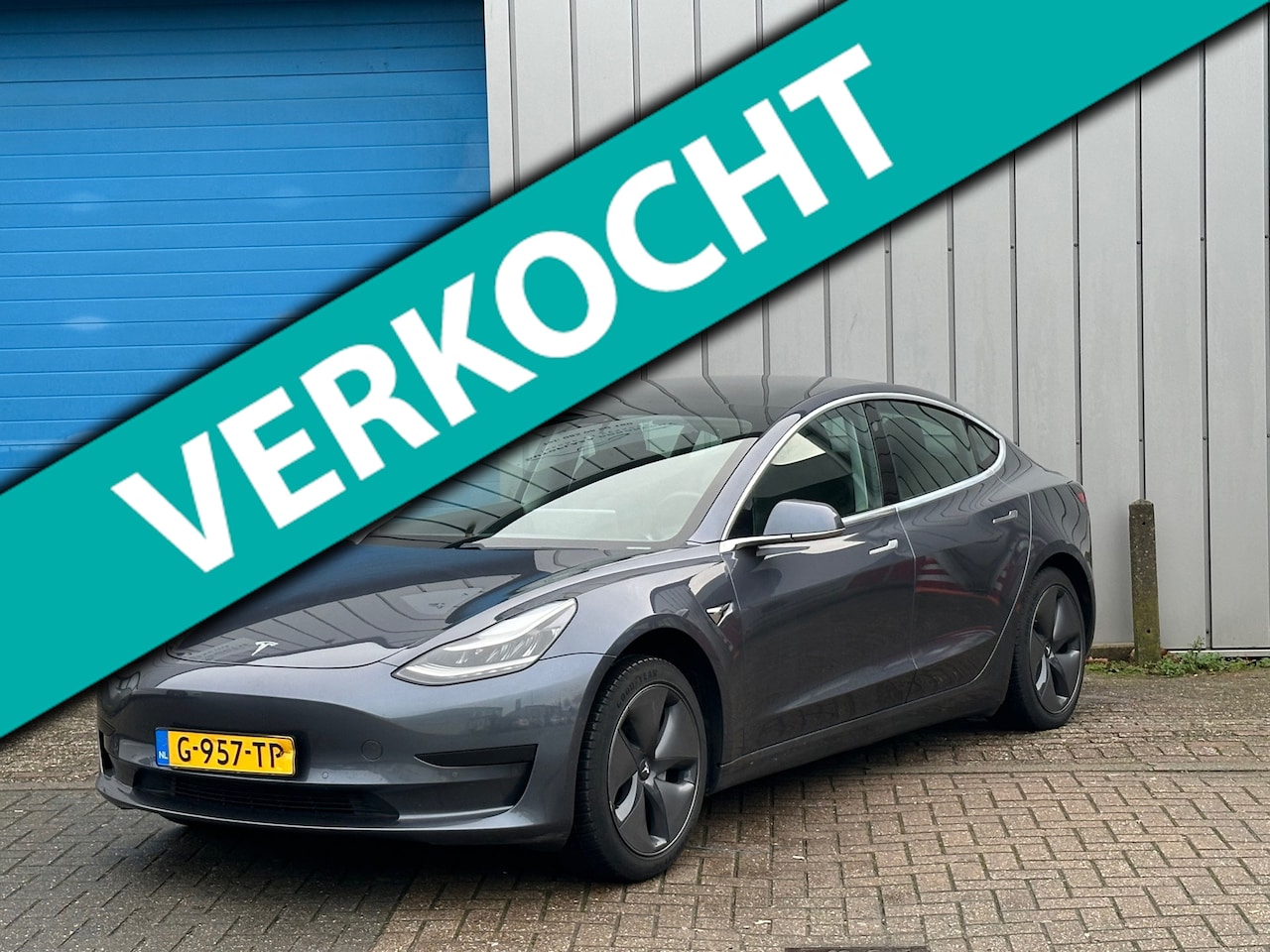 Tesla Model 3 - Standard RWD Plus 60 kWh AUTOPILOT PANO LEER 1 EIG - AutoWereld.nl