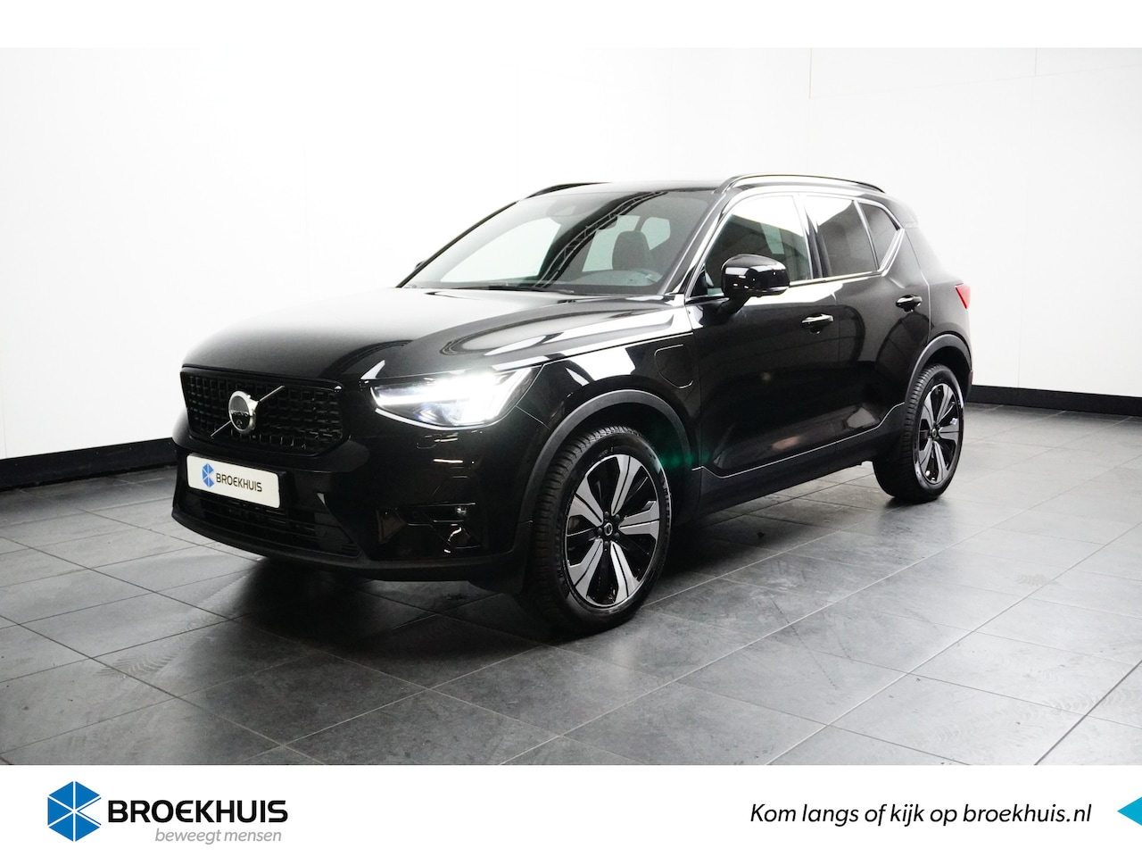 Volvo XC40 - T5 Plug-in hybrid Ultimate Dark | 360 Camera | Pano | All-seasons | Harman/Kardon | BLIS | - AutoWereld.nl