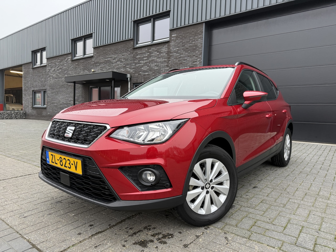 Seat Arona - 1.0 TSI Style Business Intense | 1E EIGENAAR | 12MND GARANTIE | AUTOMAAT | CARPLAY | NAVI - AutoWereld.nl