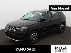 Jeep Compass - 4xe 190pk Plug-in Hybrid Electric Altitude | Achteruitrijcamera | Parkeersensoren | Half L