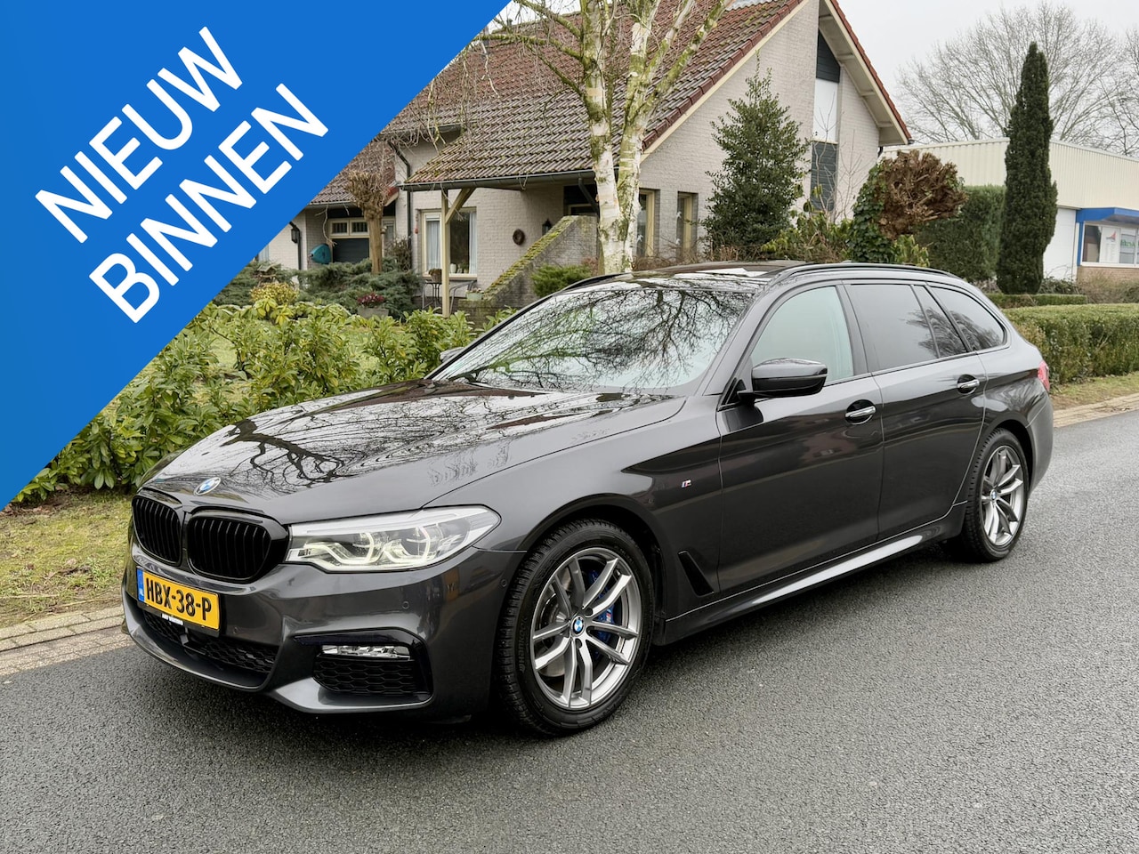 BMW 5-serie Touring - 530i xDrive 252PK M-Sport Automaat•Pano•Leder - AutoWereld.nl