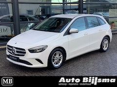 Mercedes-Benz B-klasse - 180 Premium, automaat, eerste eigenaar, dealer onderhouden, navi, trekhaak