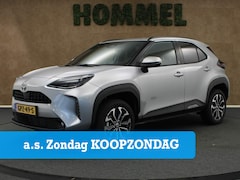 Toyota Yaris Cross - 1.5 Hybrid 130 Dynamic Team D - NIEUW UIT VOORRAAD - NAVIGATIE - 17 INCH LICHT METALEN VEL