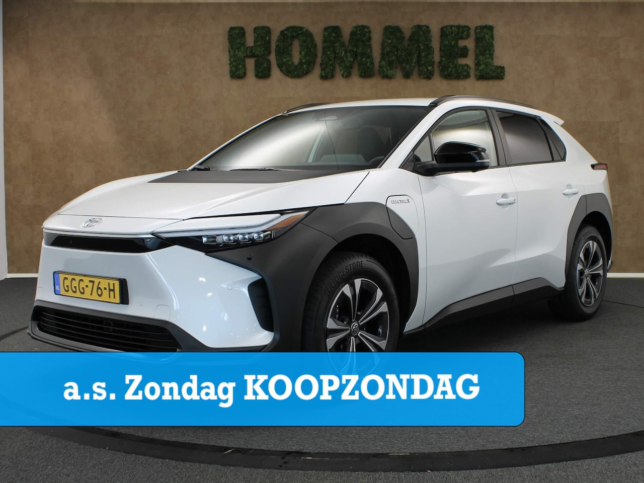 Toyota bZ4X - Business 71 kWh 100% ELEKTRISCH - 3 FASE EN SNELLADER - NAVIGATIE - ELEKTRISCHE ACHTERKELP - AutoWereld.nl