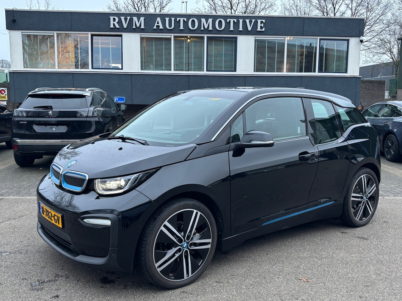 BMW i3 - Executive Edition 120Ah 42 kWh UNIEKE KMSTAND | ORIG. NL | RIJKLAARPRIJS incl. 12mnd BOVAG - AutoWereld.nl