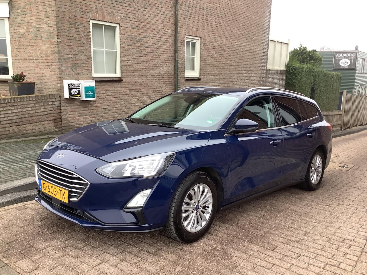 Ford Focus Wagon - 1.5 EcoBoost Titanium Business 1.5 EcoBoost Titanium Business - AutoWereld.nl