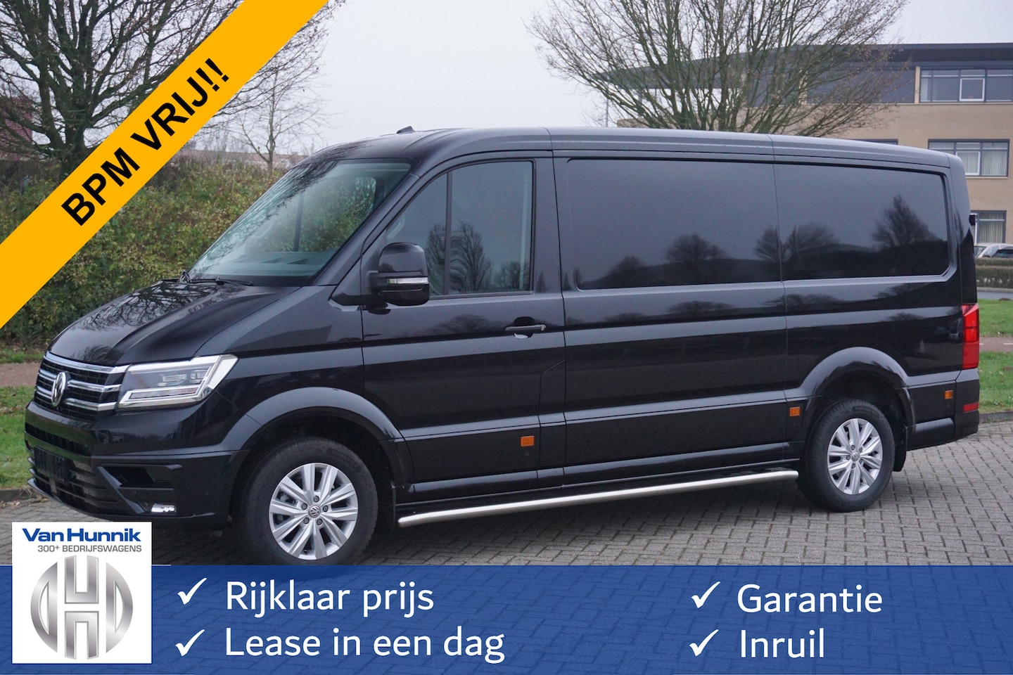 Volkswagen Crafter - 35 177PK L3H2 AUT BPM VRIJ!! Navi, Cam, LED, LM Velg, Betimmering!! NR. 867 - AutoWereld.nl