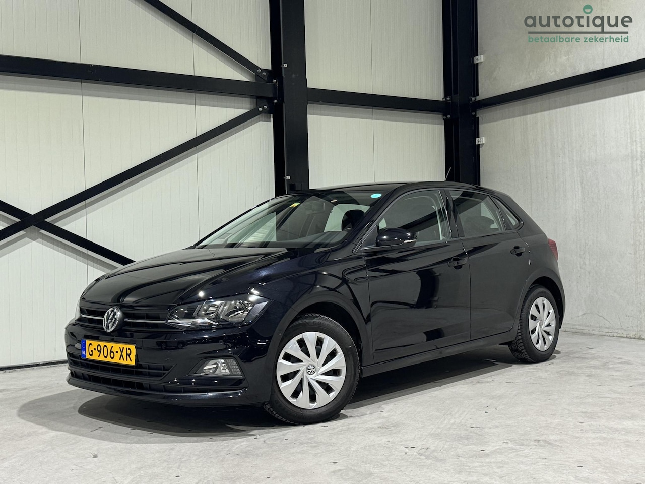 Volkswagen Polo - 1.0 MPI Comfortline Business | navi | carplay | park-assist | - AutoWereld.nl