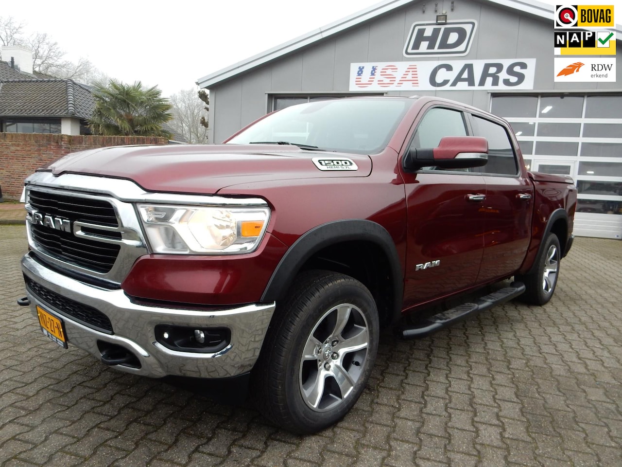 Dodge Ram 1500 - 5.7 V8 4x4 Crew Cab Big Horn 5.7 V8 4x4 Crew Cab Big Horn - AutoWereld.nl