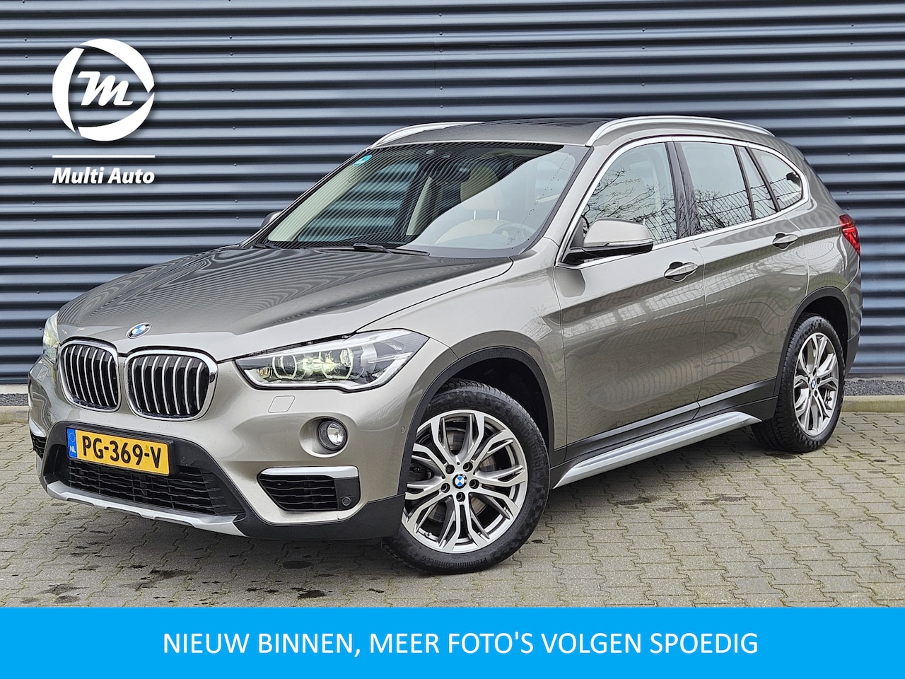 BMW X1 - sDrive20i Corporate Lease High Executive 192pk | Panodak | Adaptive Cruise | Trekhaak Afn - AutoWereld.nl