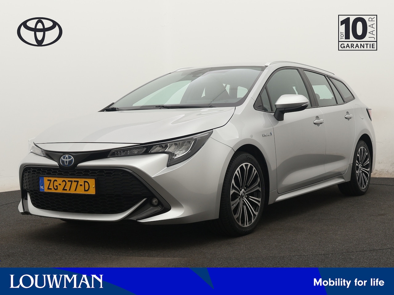 Toyota Corolla Touring Sports - 2.0 Hybrid First Edition 2.0 Hybrid First Edition - AutoWereld.nl