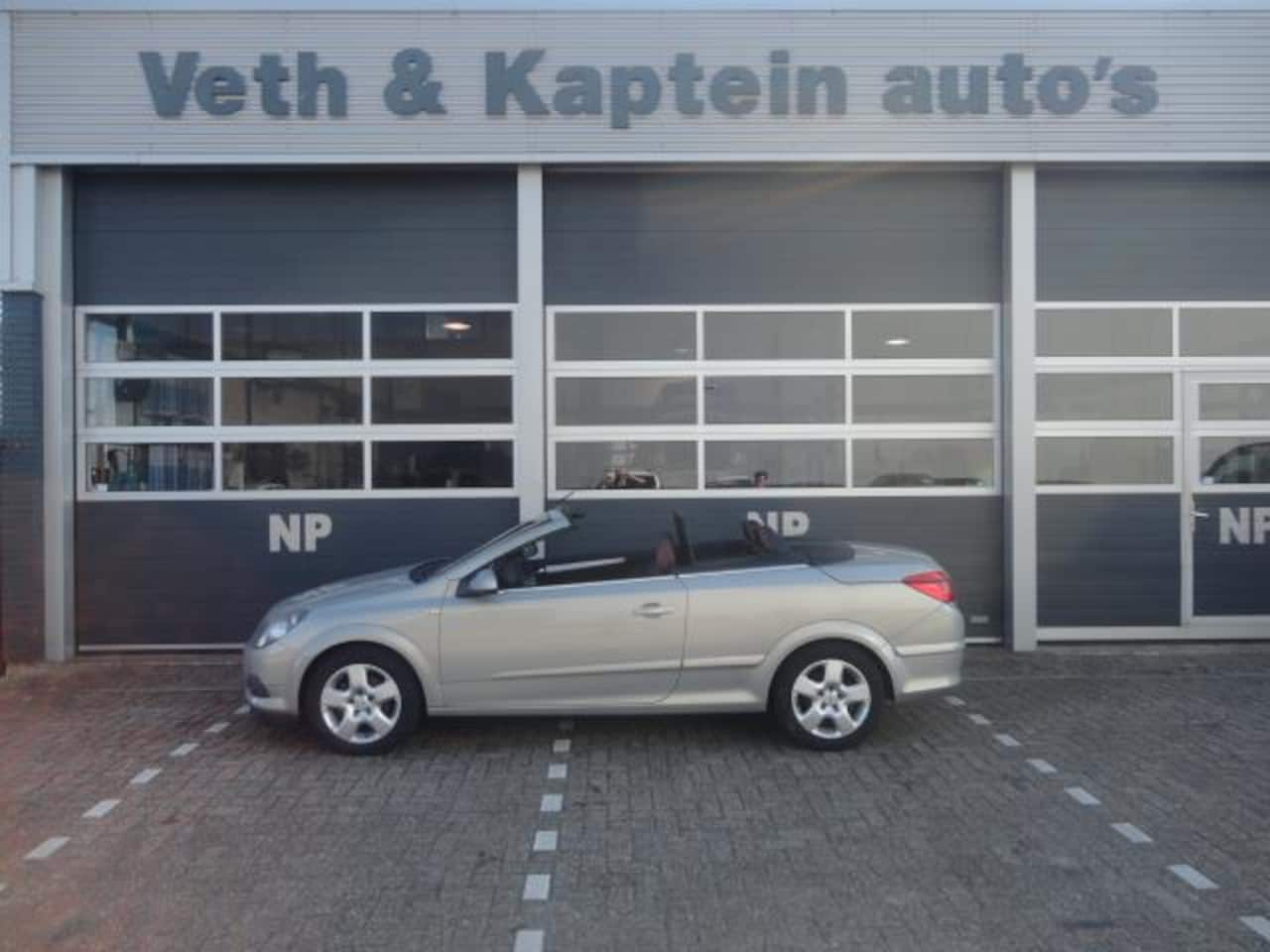 Opel Astra TwinTop - 1.6 Temptation 1.6 Temptation - AutoWereld.nl