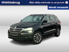 Skoda Karoq - 1.0 TSI 110PK Ambition Clever / Stoelverwarming V+A / Parkeersensoren Achter / App-Connect