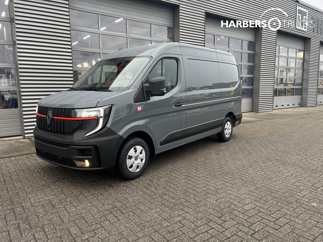 Renault Master E-Tech - L2H2 (Electric) Red Edition, Carplay, Camera, Trekhaak 1.5T WLTP 460KM - AutoWereld.nl