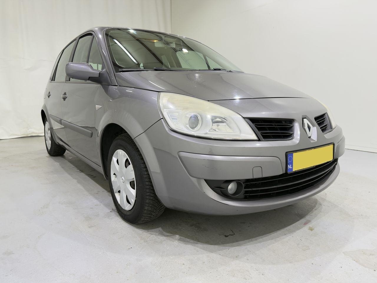 Renault Scénic - 1.6-16V Business Aut. Pano/Clima/Navi - AutoWereld.nl