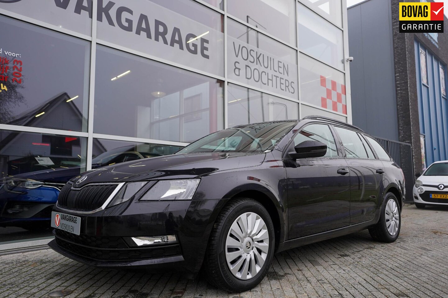 Skoda Octavia - 1.0 TSI Greentech Ambition Business | Trekhaak | Navigatie - AutoWereld.nl