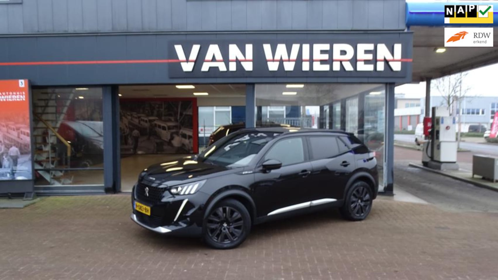 Peugeot 2008 - 1.2 PureTech GT-Line Trekhaak Camera LED 18" Keyless NL auto - AutoWereld.nl