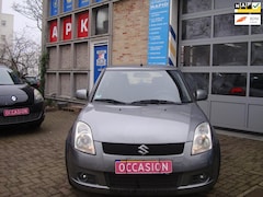 Suzuki Swift - 1.5 Exclusive