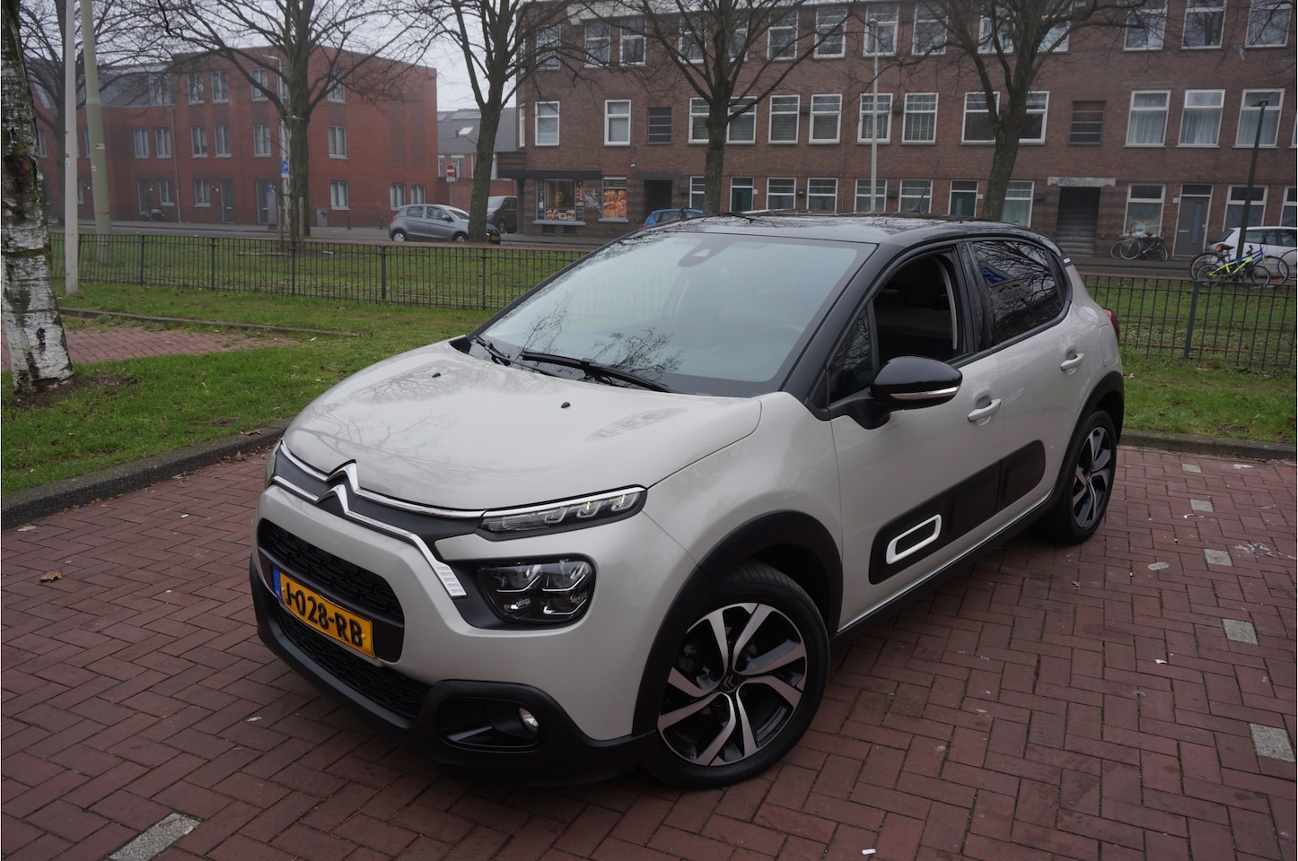 Citroën C3 - 1.2 PureTech Shine APPLE CARPLAY.... VOL AUTOMAAT..... - AutoWereld.nl