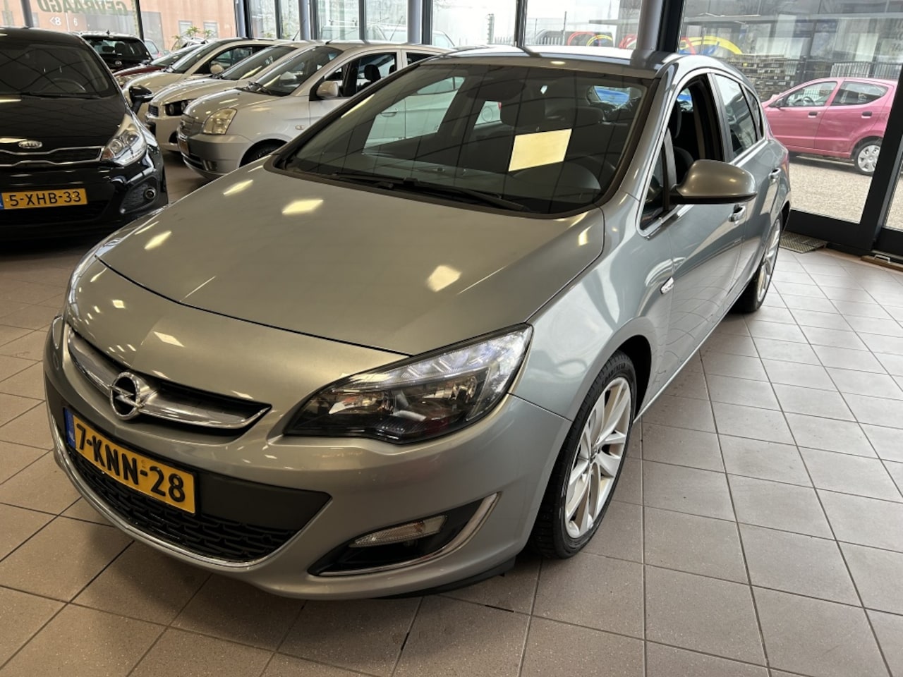 Opel Astra - 1.4 Turbo Sport NAVI BJ 2013 !!! - AutoWereld.nl