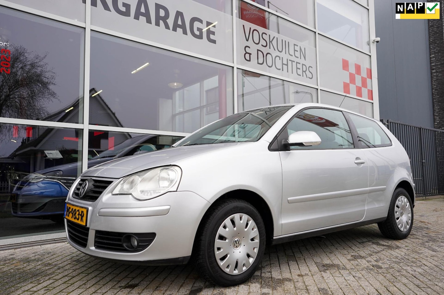 Volkswagen Polo - 1.4-16V Trendline | Airco - AutoWereld.nl