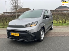 Toyota ProAce City - 1.5 D-4D Challenger, BPM VRIJ , NIEUW