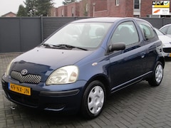 Toyota Yaris - 1.0 VVT-i Idols AUTOMAAT 68 dkm