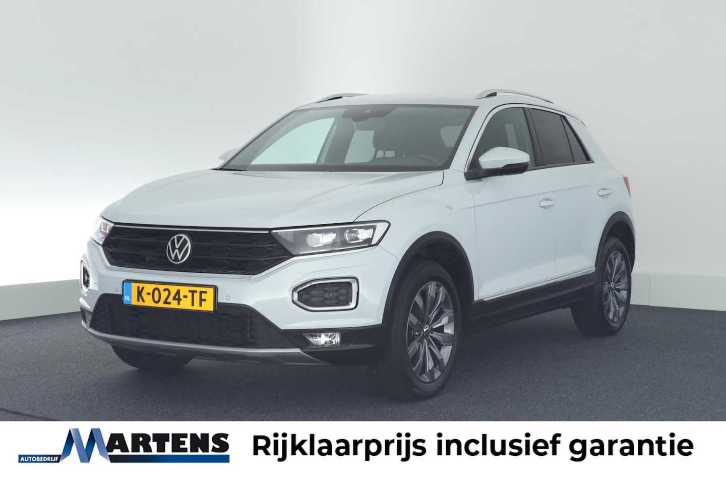 Volkswagen T-Roc - 1.5 TSI 150pk DSG Sport Led Virtual Cockpit App-Connect - AutoWereld.nl