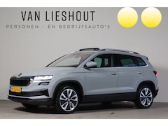 Skoda Karoq - 1.5 TSI ACT Business Edition Plus NL-Auto Pano-Dak I Sport-Interieur