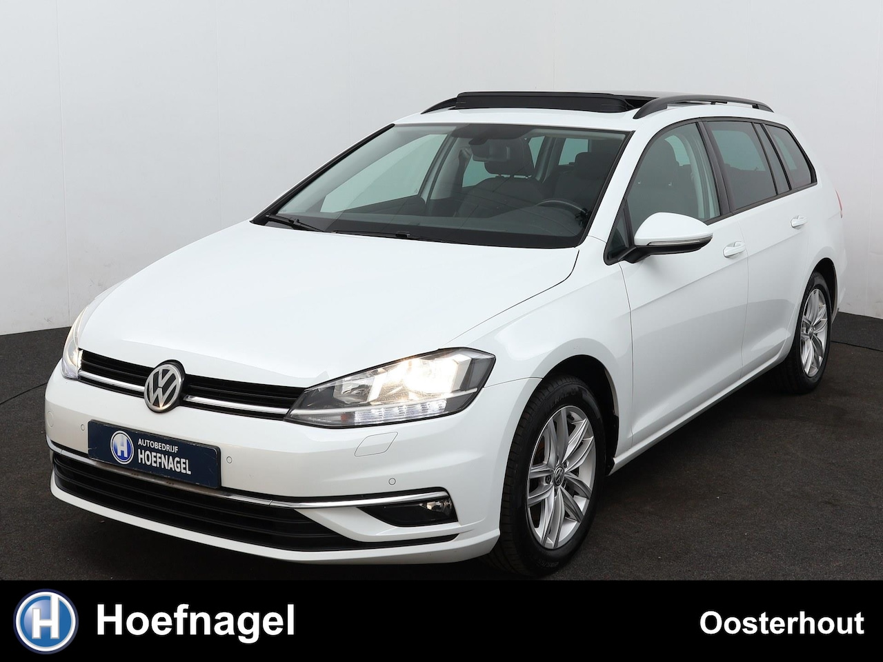 Volkswagen Golf Variant - 1.4 TSI Comfortline Automaat | Panoramadak | Navigatie | Parkeersensoren | Adaptive Cruise - AutoWereld.nl