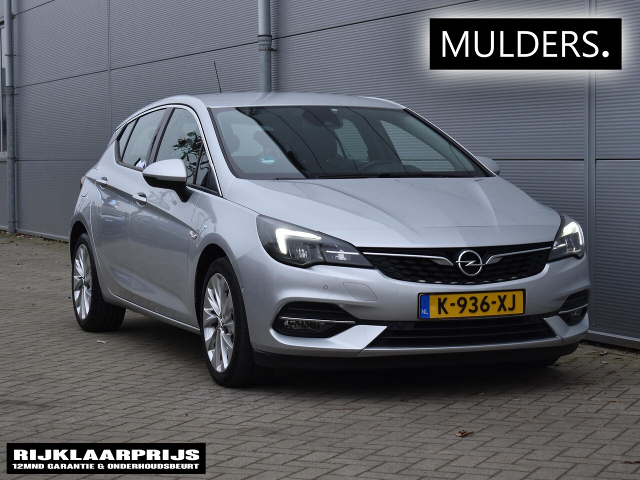 Opel Astra - 1.2 Elegance RIJKLAARPRIJS /  Navi / Camera / Climate - AutoWereld.nl