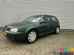 Volkswagen Golf - 1.4-16V