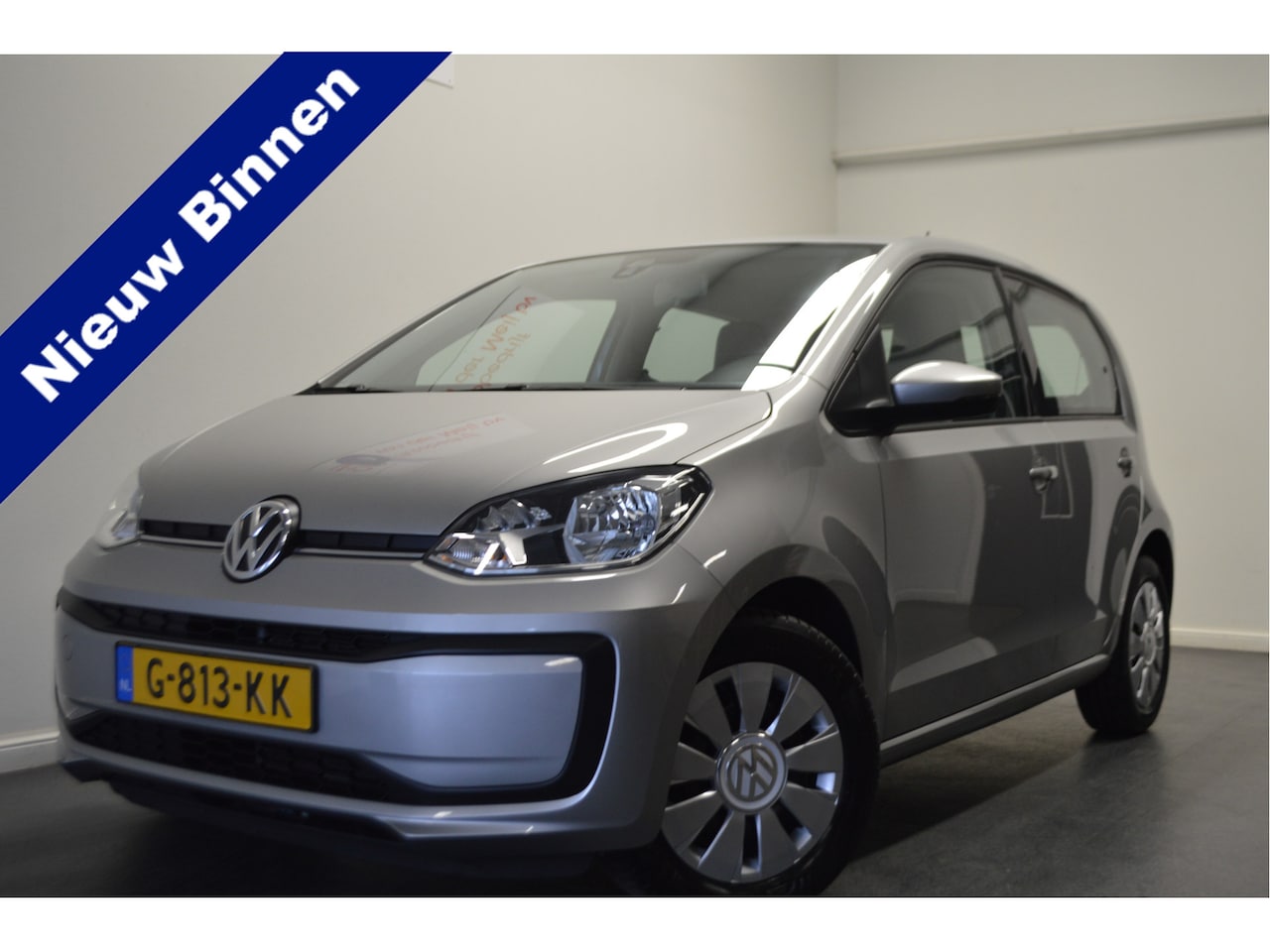 Volkswagen Up! - 1.0 BMT move up! 1.0 BMT move up! , AIRCO , BL TOOTH , EL VOOR , CV AFST , - AutoWereld.nl