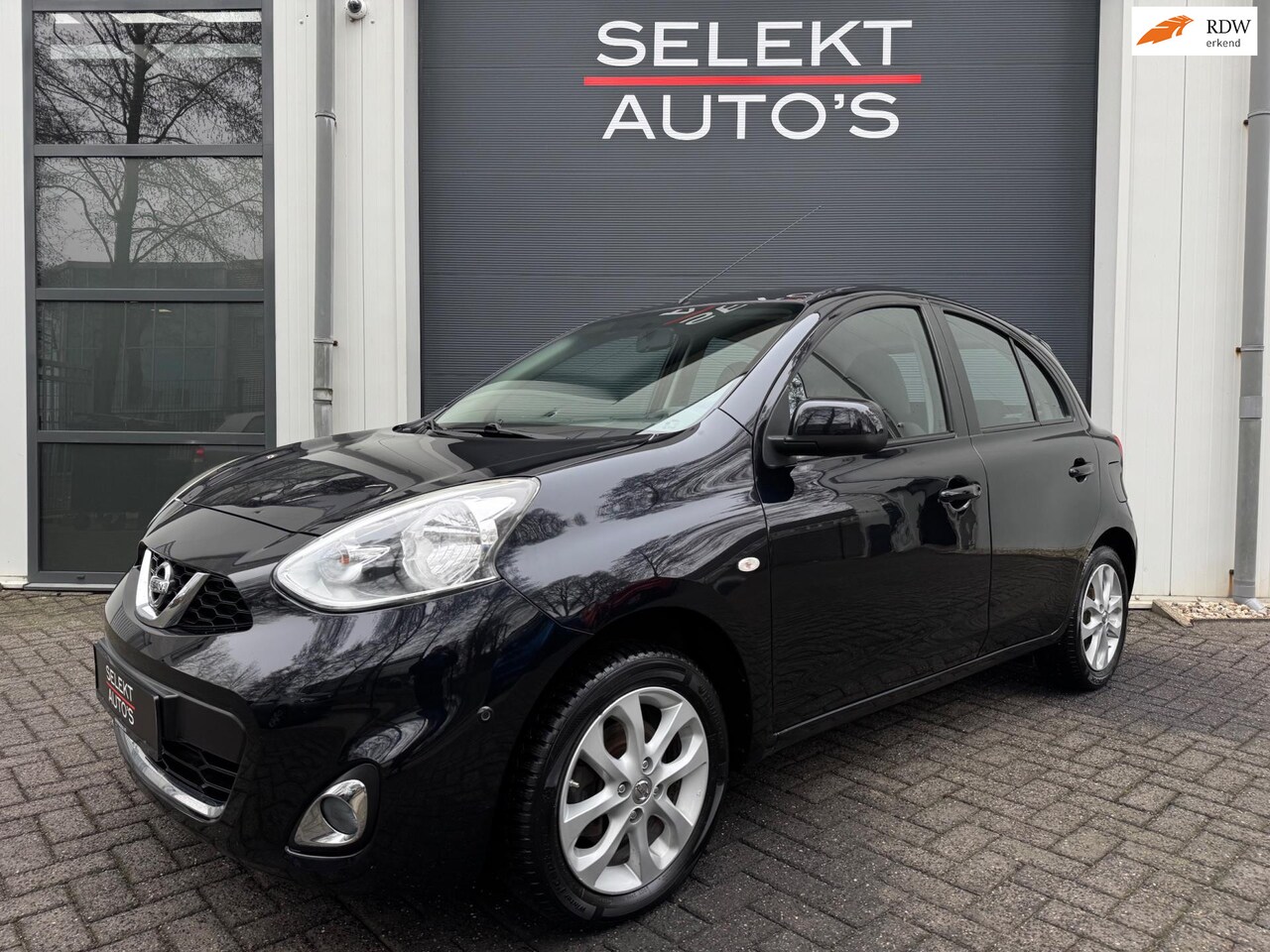 Nissan Micra - 1.2 DIG-S Visia Airco/Cruise Control/Navigatie/Elekt Ramen/Elekt Spiegels/Parkeersensoren/ - AutoWereld.nl