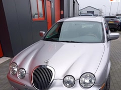 Jaguar S-type - 3.0 V6 Executive automaat