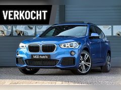 BMW X1 - xDrive20i M-Sport M-Pakket /PANODAK/HUD/LEDER/CAMERA/STOELVERW./GROOT NAVI