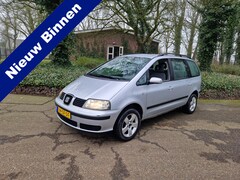 Seat Alhambra - 2.0, 7 zitplaatsen, 1e eig, airco/clima, apk 11-2025