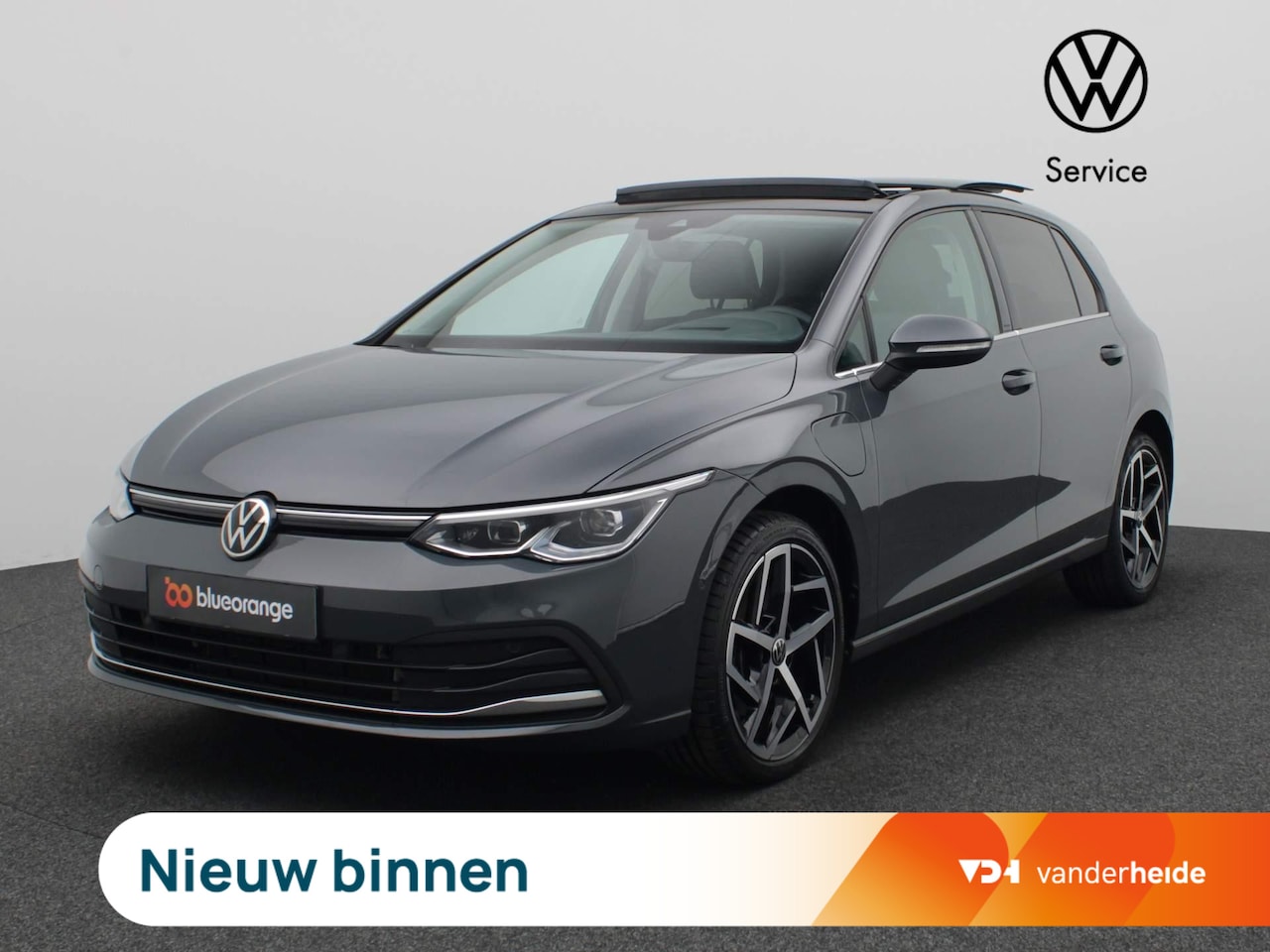 Volkswagen Golf - 1.4 eHybrid Style 204PK DSG Adaptieve Cruise Controle, Pano-Schuifdak, Achteruitrijcamera, - AutoWereld.nl