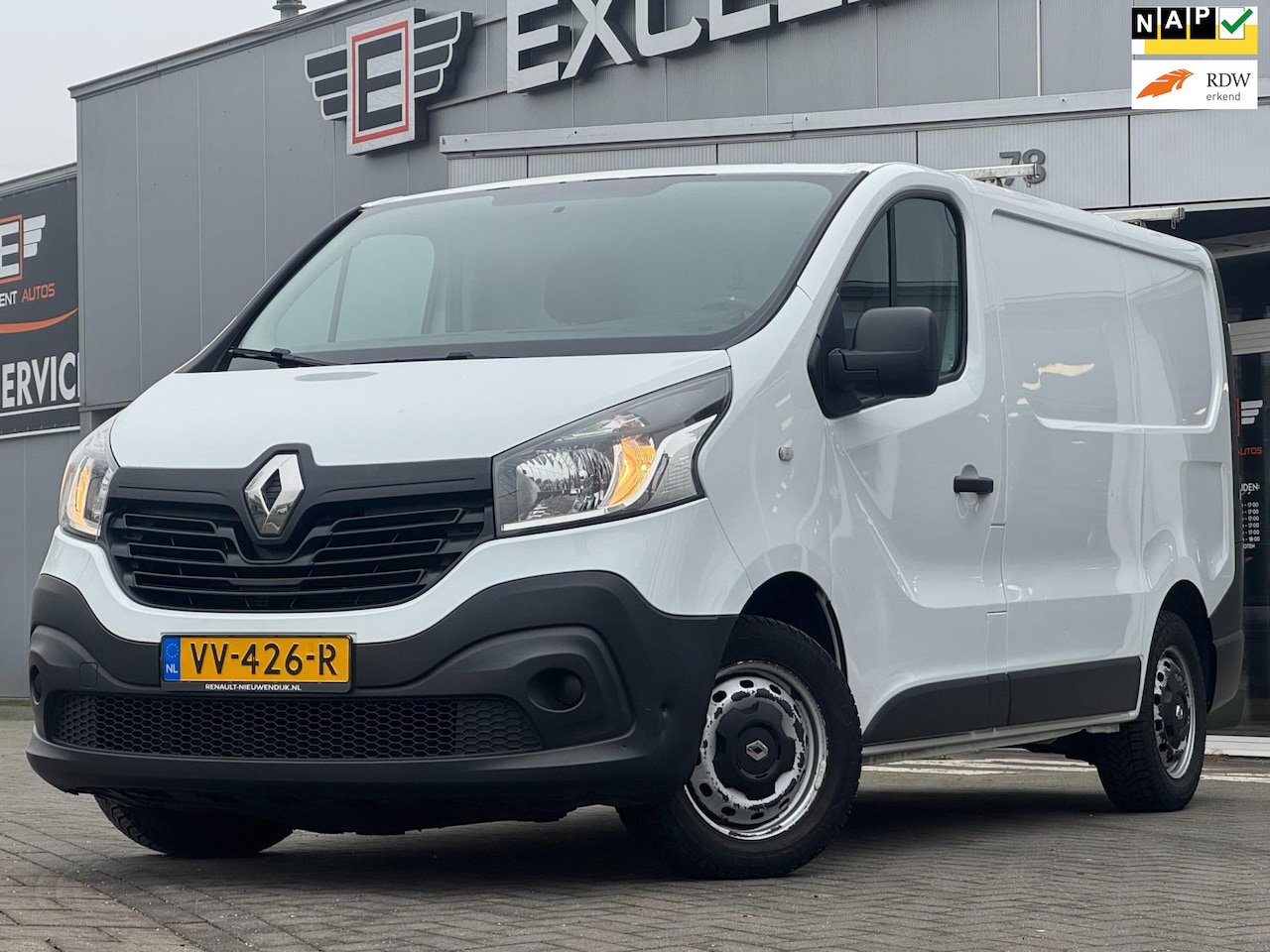 Renault Trafic - 1.6 dCi T27 L1H1 Comfort-Airco-Navi - AutoWereld.nl