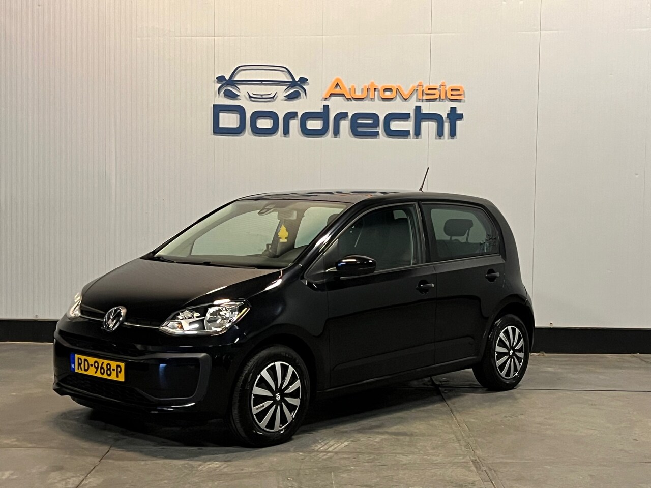 Volkswagen Up! - 1.0 BMT move up! 1.0 BMT move up! - AutoWereld.nl