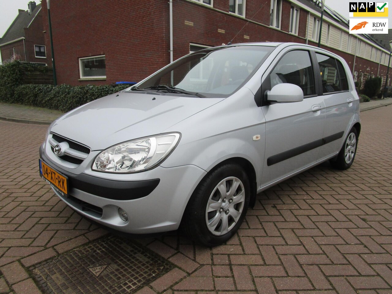 Hyundai Getz - 1.6i Dynamic 5 deurs airco cv elec ramen mooi - AutoWereld.nl