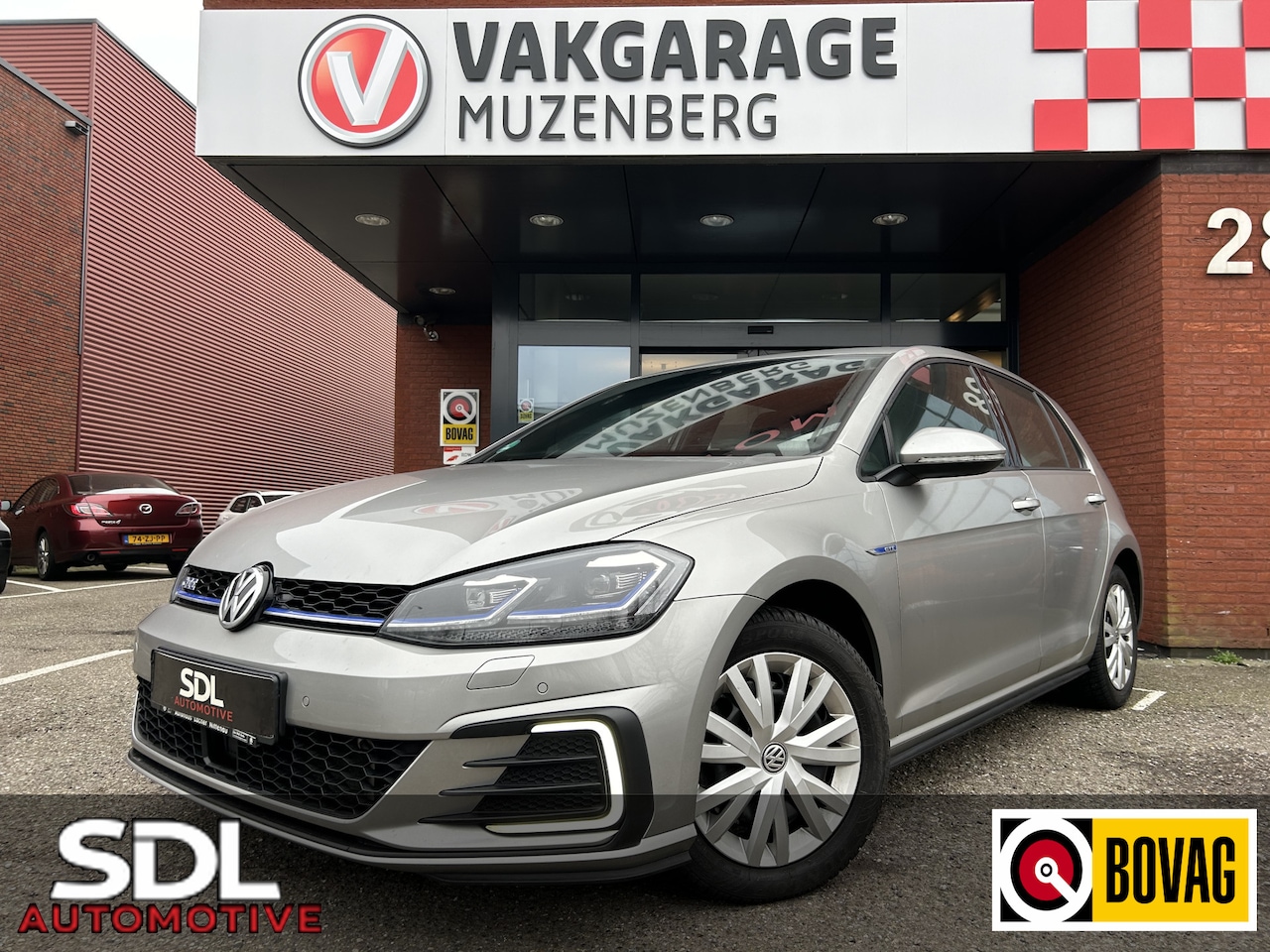 Volkswagen Golf - 1.4 TSI PHEV GTE Highline // FULL LED // NAVI // PDC V+A // ADAPTIV CRUISE // STOELVERWARM - AutoWereld.nl