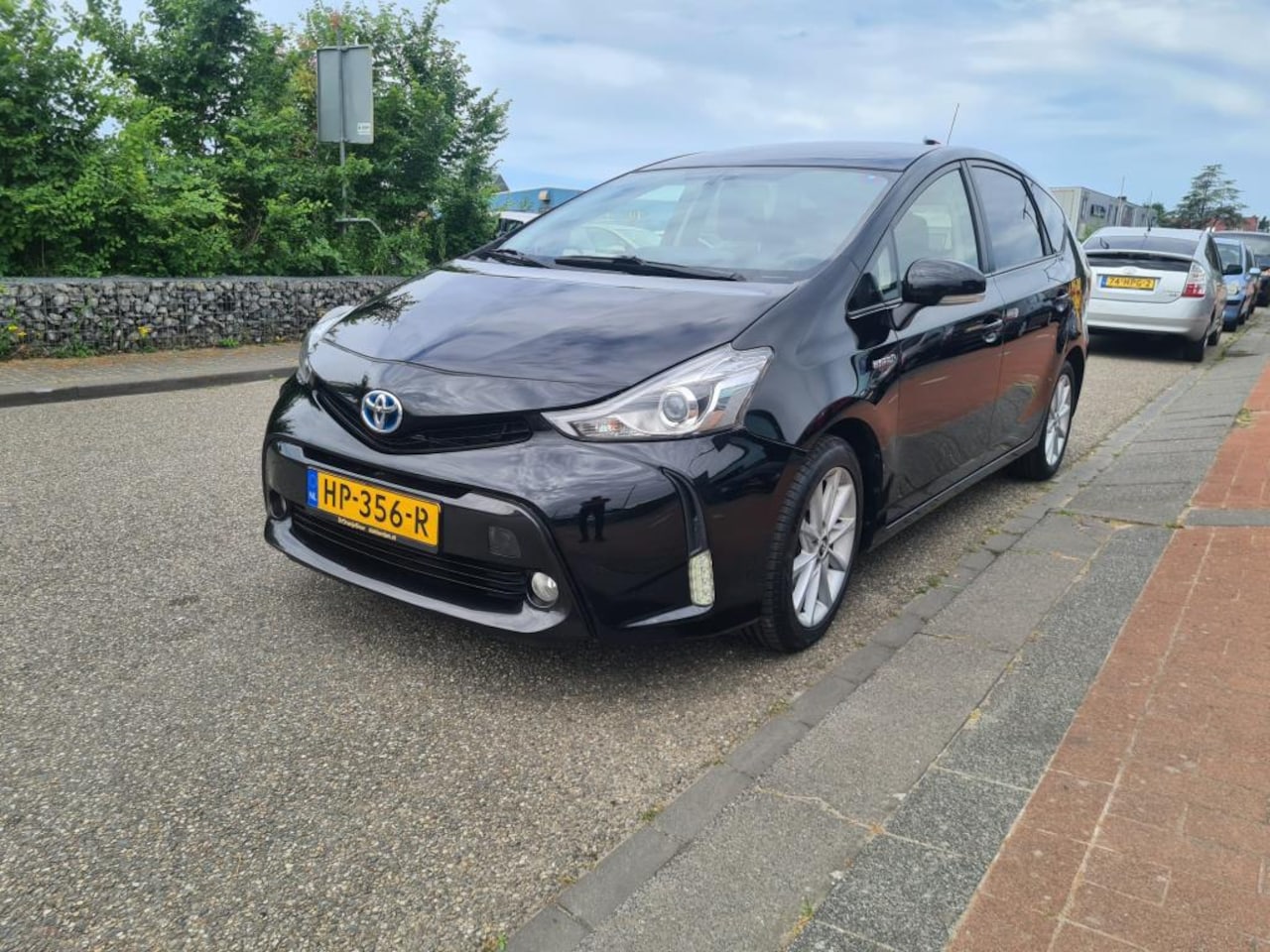 Toyota Prius Wagon - Garantie December 2015 Pano Dak Camera Half Leer Bekleding - AutoWereld.nl