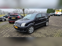 Ford Fusion - 1.4-16V Futura airco elektrische ramen cv. sport velgen zeer nette auto rijd heerlijk apk