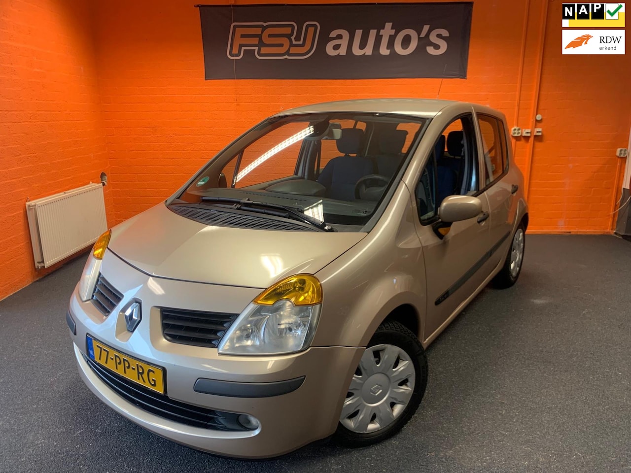 Renault Modus - 1.4-16V / AUTHENTIQUE LUXE / 5 DEURS / AIRCO! - AutoWereld.nl