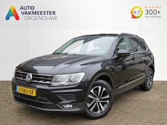 Volkswagen Tiguan - 1.5 TSI 150pk ACT DSG-aut. Highline / Navi / 17 Inch / Stoelverw. / BOVAG garantie